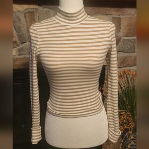 American Eagle Outfitters Ribbed Long Sleeve Bodysuit in Cream and Tan